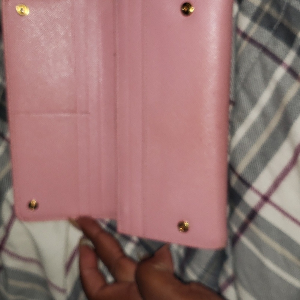 Authentic Prada wallet - Picture 7 of 16